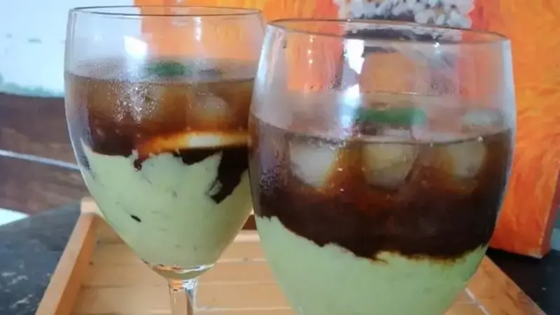 Es Kopi Alpukat: Minuman Segar dan Lezat dari Indonesia