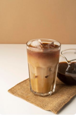 Es Kopi Susu Brown Sugar: Minuman Segar dengan Rasa Manis Kaya