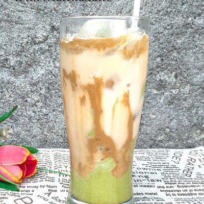 Es Kopi Susu Matcha: Kombinasi Segar dan Lezat yang Menyegarkan
