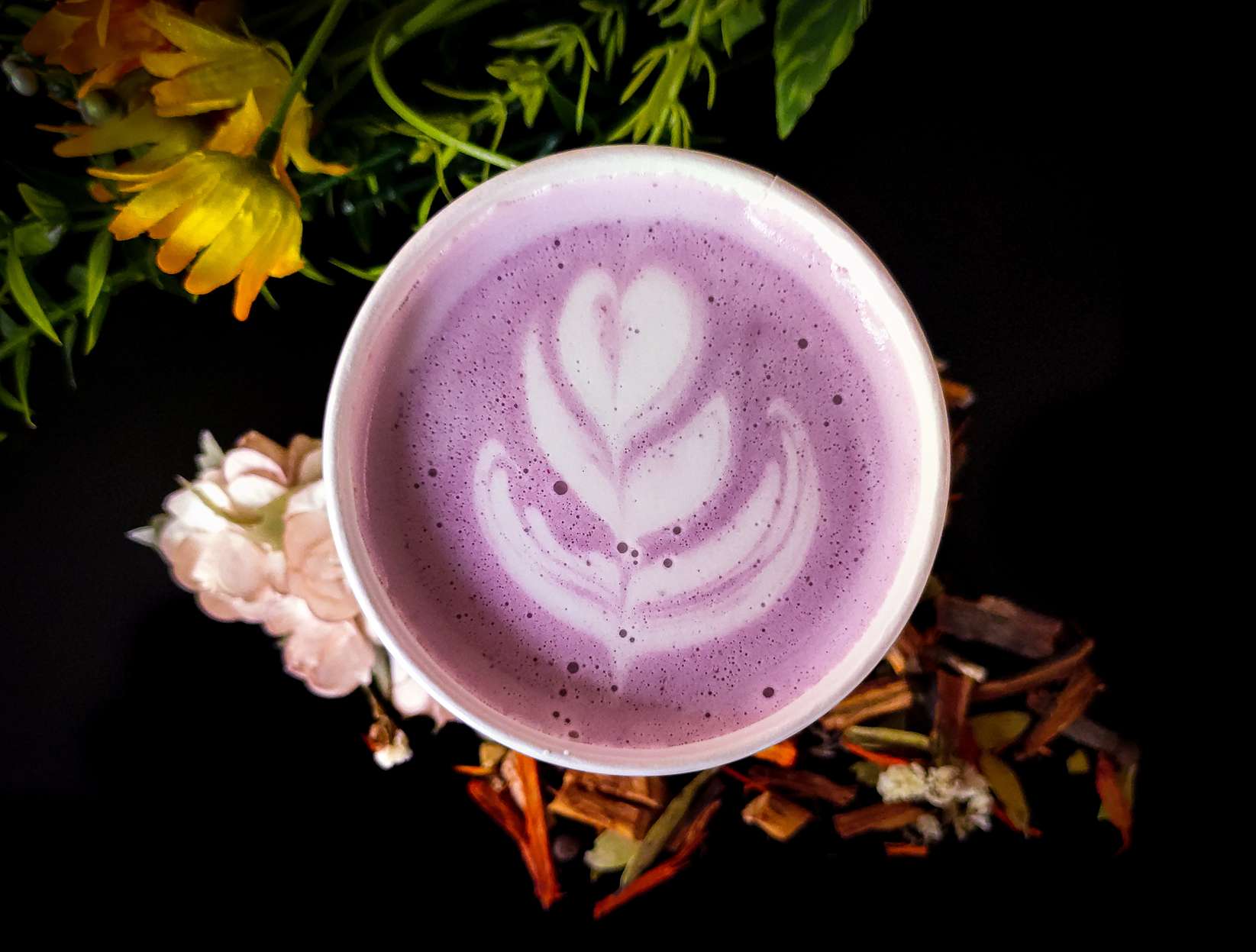 Mengenal Lezatnya Minuman Taro Latte yang Segar dan Nikmat