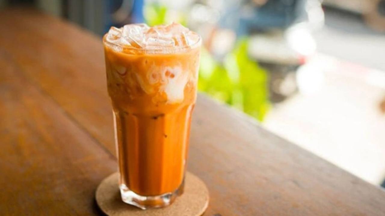 Keunikan dan Cita Rasa Teh Tarik dalam Tradisi Minuman Indonesia