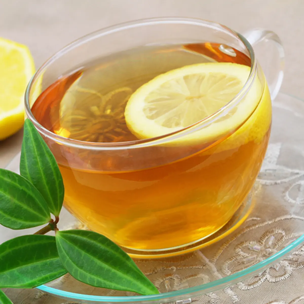 Mengenal Minuman Lemon Whisper Tea: Rasa Segar dan Menenangkan