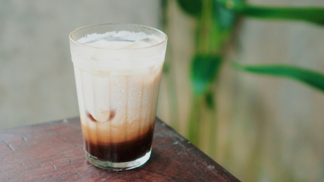Menikmati Lezatnya Minuman Kopi Susu Gula Aren yang Menggoda