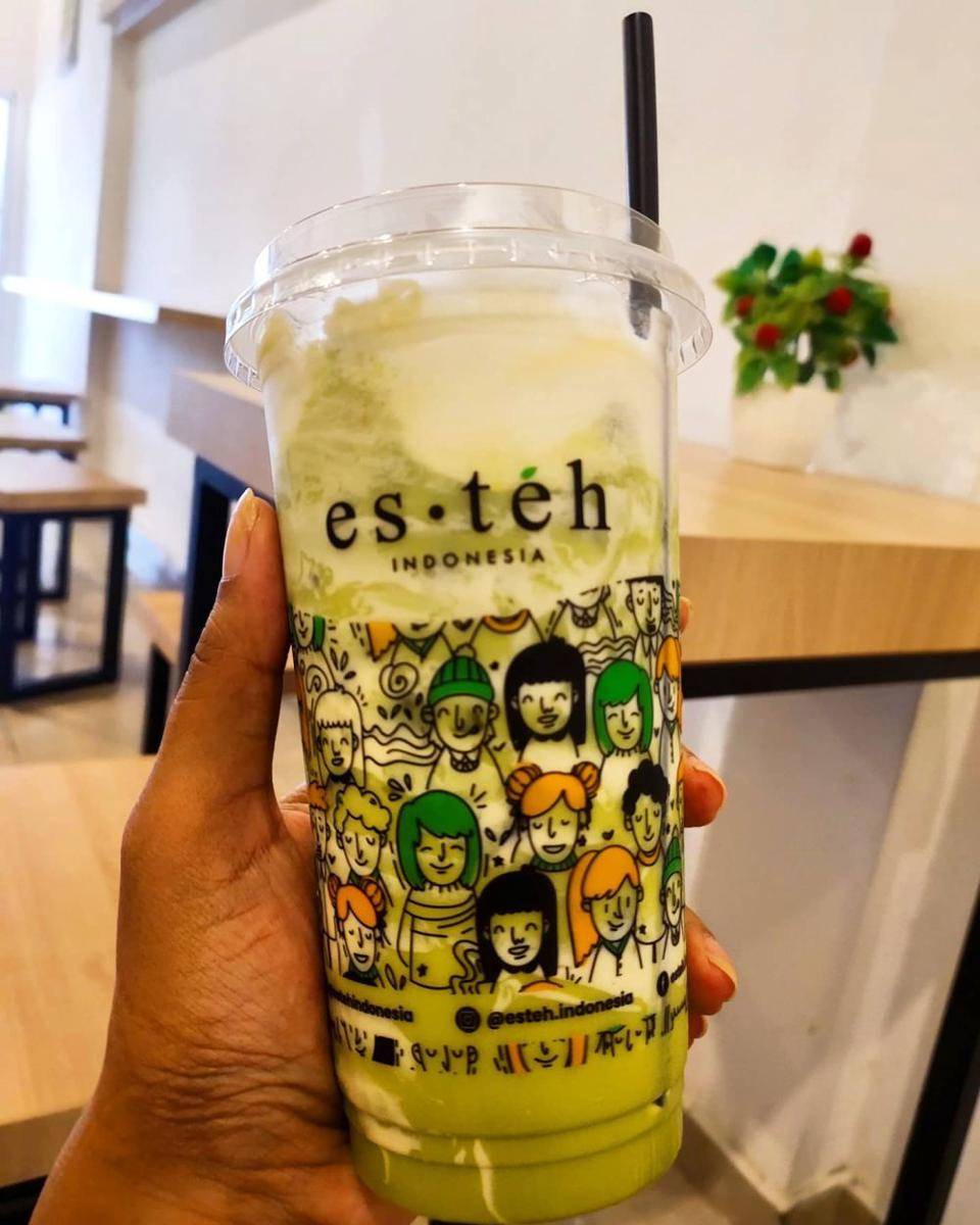 Minuman Chizu Avocado: Sensasi Segar dan Lezat dari Buah Alpukat