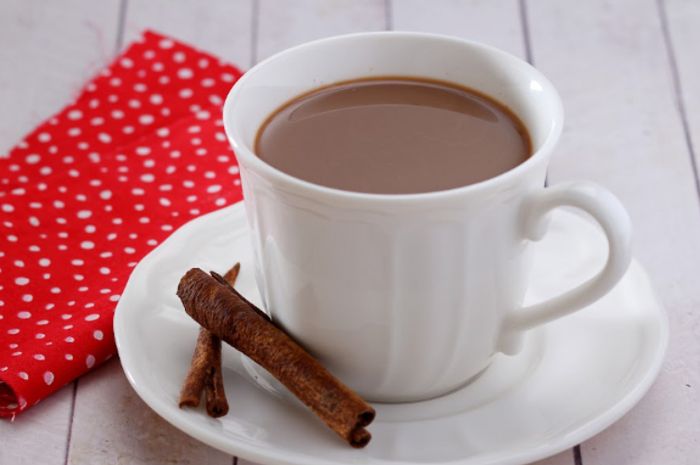 Menikmati Rasa Hangat Minuman Kopi Susu Cinnamon yang Lezat