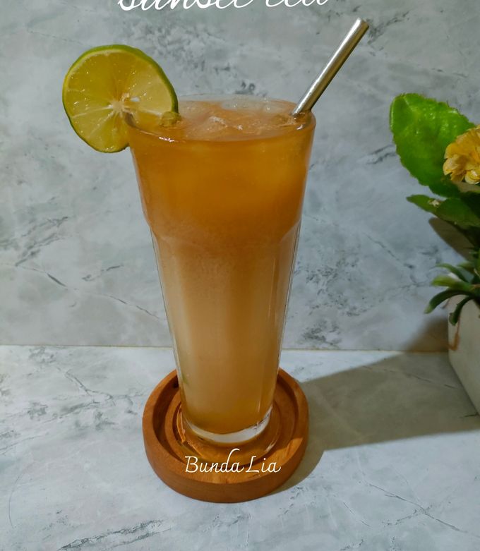 Sunset Tea: Minuman Segar yang Menyegarkan di Sore Hari