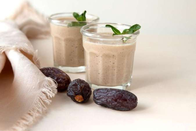 Manfaat dan Resep Minuman Es Teh Susu Kurma yang Segar