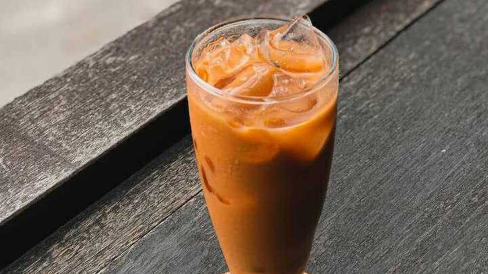 Menikmati Keunikan Rasa Minuman Thai Tea yang Segar dan Lezat