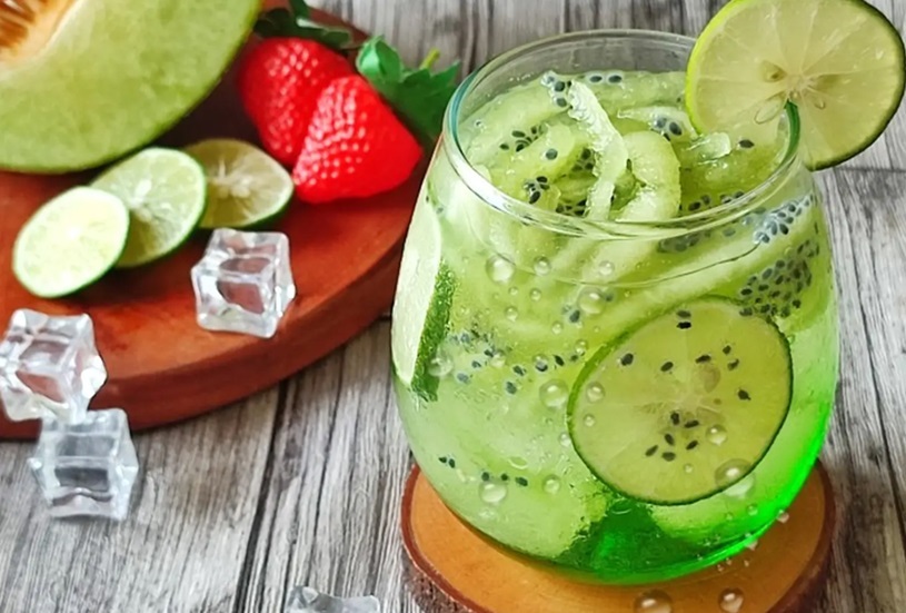 Menikmati Segarnya Es Sluku Bathok, Minuman Tradisional Bali