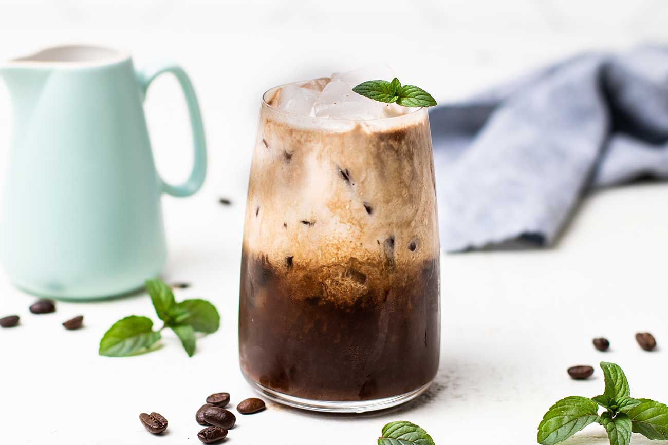 Menikmati Segarnya Mocha Mint Latte yang Lezat dan Aromatik