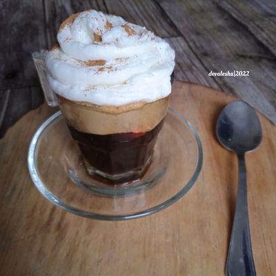 Minuman Espresso Con Panna: Rasa Klasik dengan Krim Lezat