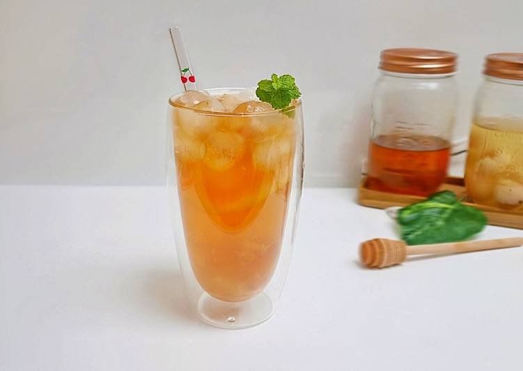 Segarnya Minuman Es Teh Leci: Kombinasi Rasa Manis dan Segar