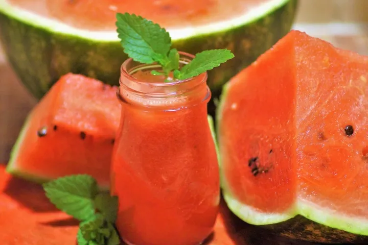 Segarnya Minuman Jus Semangka dan Melon untuk Menghilangkan Dahaga