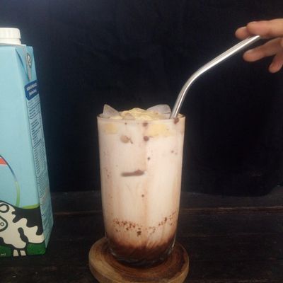 Segarnya Minuman Choco Banana Ice yang Lezat dan Menggoda